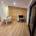 Le Des 5 Avec Piscine Vue Sur Les Montagnes Et En Lisiere De Foret Шале Lutzelhouse