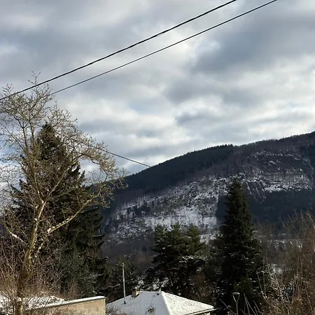 木屋 Le Des 5 Avec Piscine Vue Sur Les Montagnes Et En Lisiere De Foret